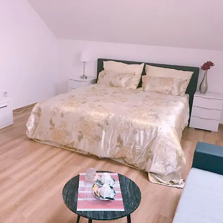 温馨的家 Villa